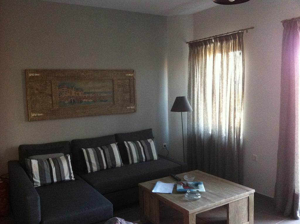 Heliades Maisonettes Mithimna Phòng bức ảnh
